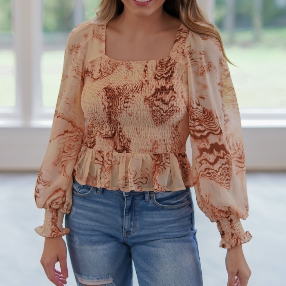 blouse - Picture 5 of 6